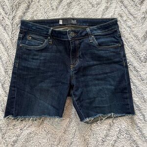 Kut from the Kloth Catherine Boyfriend Shorts dark blue wash 2